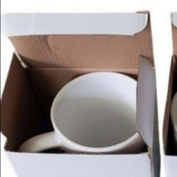 New In Box Dunkin Donuts 16oz. Classic Mug. - Picture 4 of 6